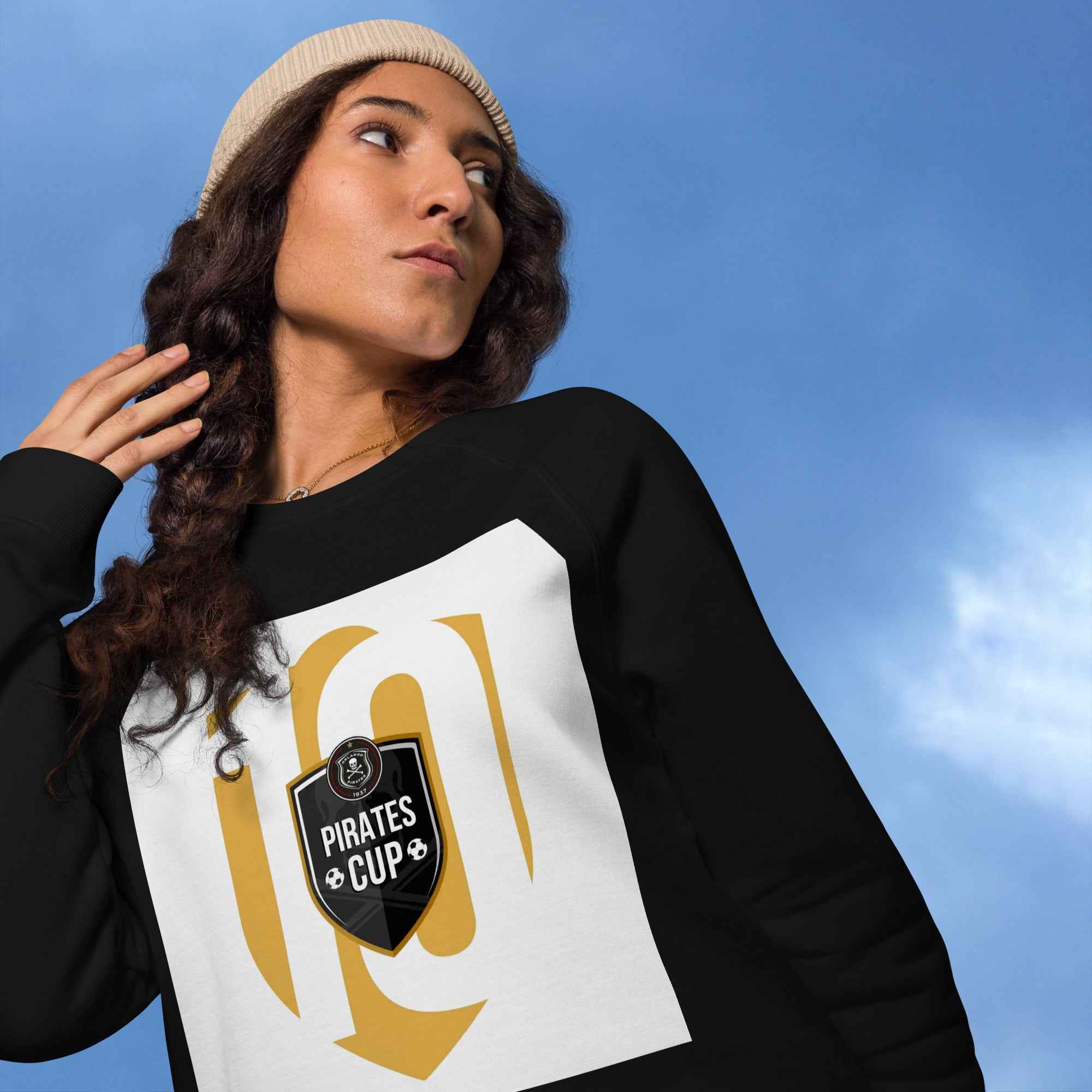 Unisex organic raglan sweatshirt